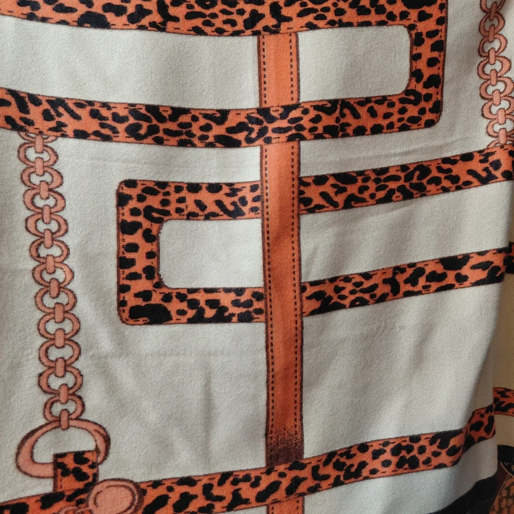 La Florentina Wrap Scarf Faux Fur Leopard Equestrian Print‎ Cream Black Orange